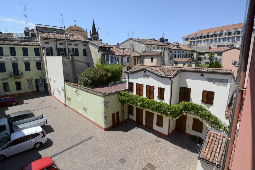 Hotel A Casa Dei Gonzaga Mantua Exterior foto